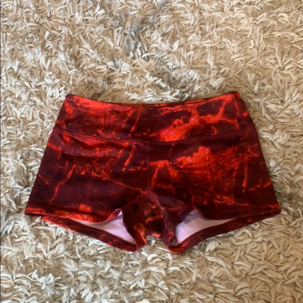 Savage barbell booty shorts